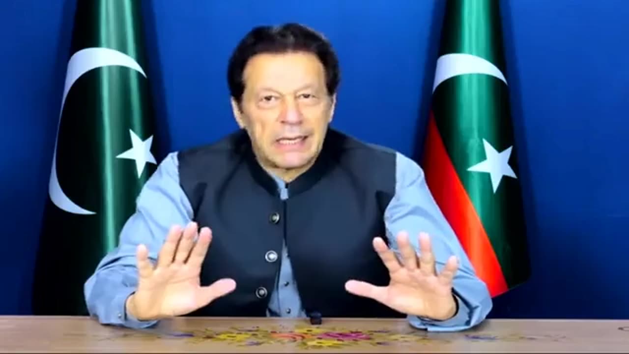 Imran Khan Ka Qoam Qe Qchanak Ahm Khitab | Public News