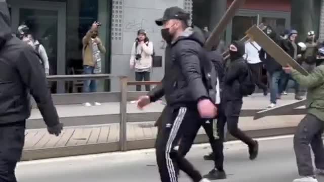 Manifestazione a Bruxelles contro il Pass Vaccinale