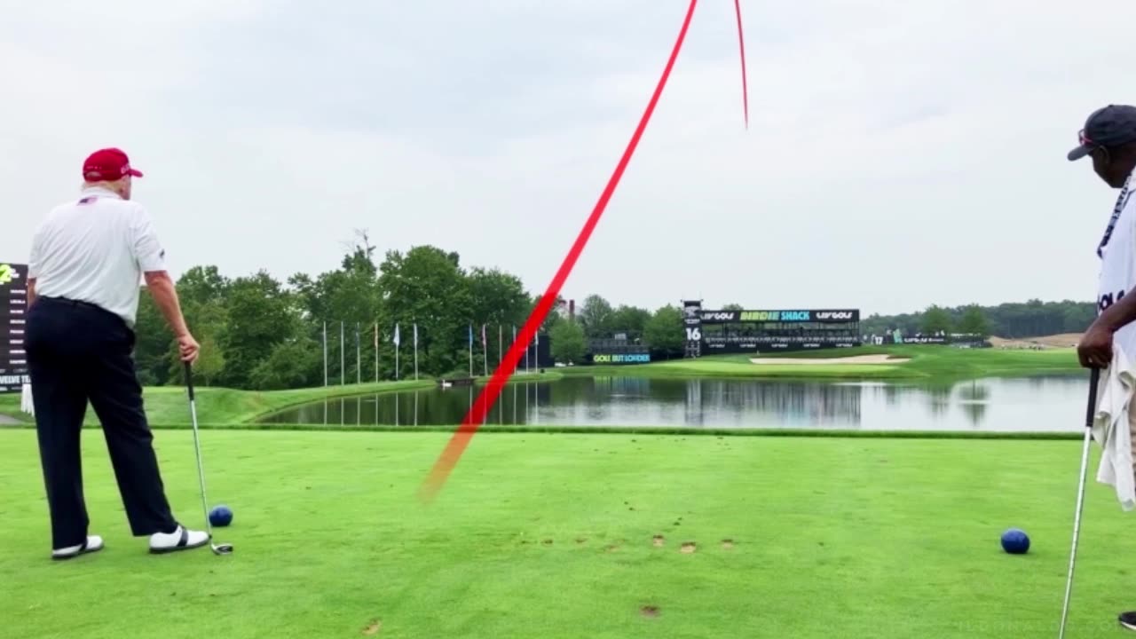 A-HOLE IN ONE!!!🤣🤣🤣