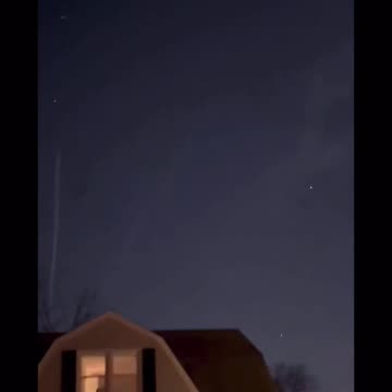 The "mysterious drones" in New Jersey are now spraying chemtrails.