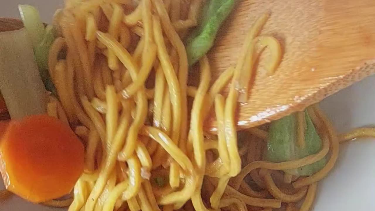 Easy Pancit Canton Recipe #food #filipinofood #noodles #homecooked #recipe