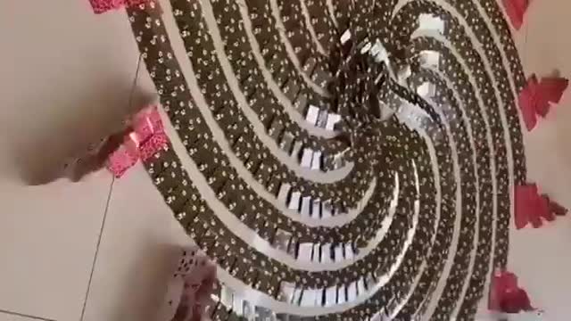 Amazing domino creations - Really amazing
