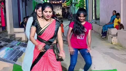 Sushma Bhupathi Dance with street