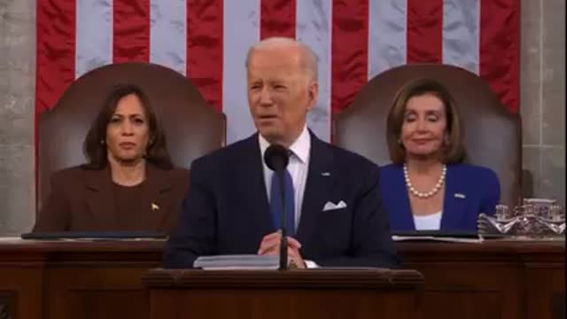 Biden at SOTU: “Putin may circle Kyiv with tanks, but he’ll never gain the hearts