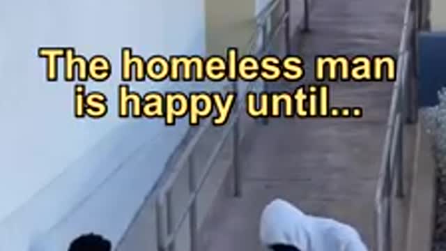 Criminal Uses a Homeless Man to Trick the Cops