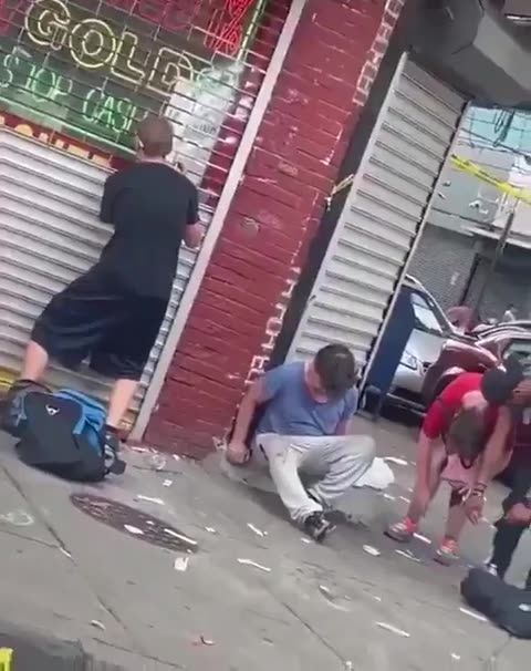 Fentanyl is killing people, life for the dealers?