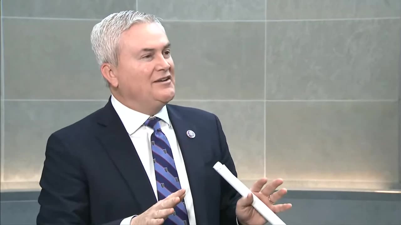 'Calm Down, Calm Down! It's Okay!' James Comer Battles Reporter At Hunter Biden Presser