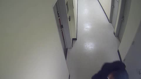 8802VZN06Elevator_2021-01-06_10h00min02s977ms.mp4