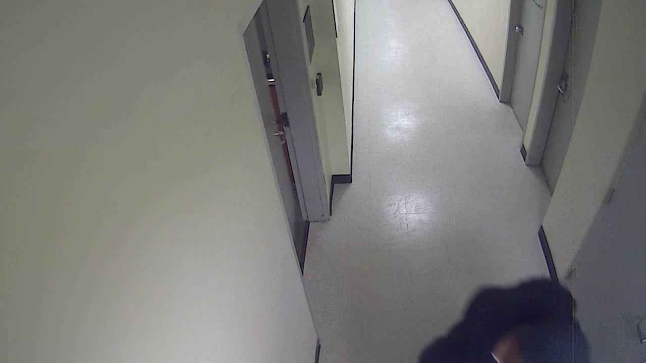 8802VZN06Elevator_2021-01-06_10h00min02s977ms.mp4