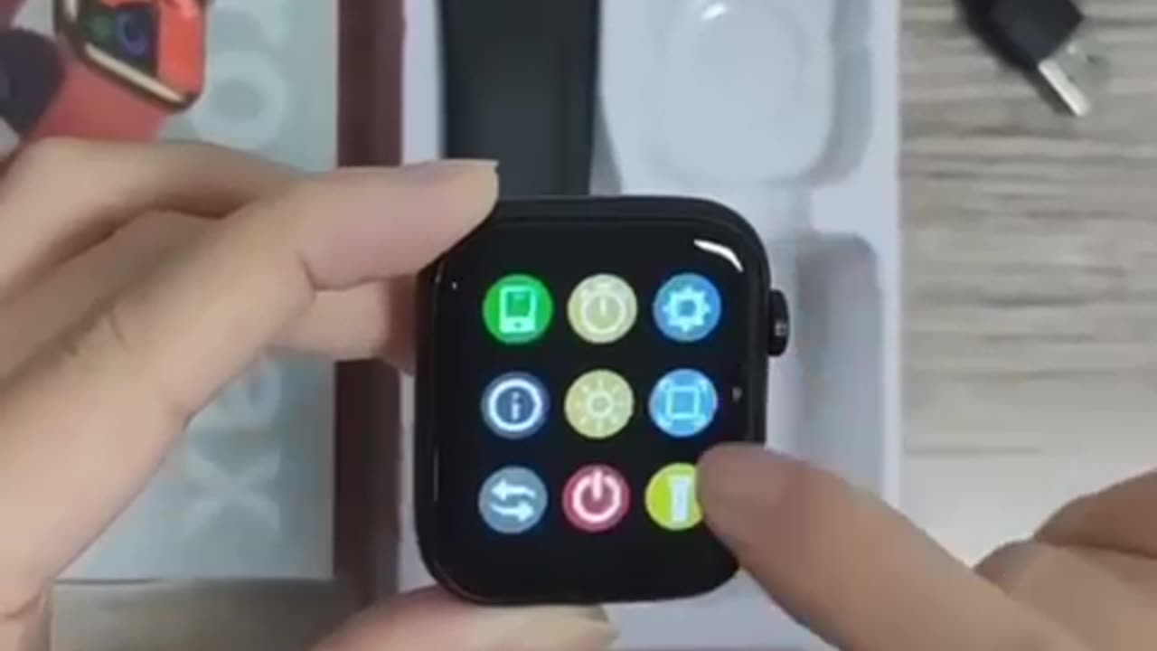 8 Pro Max Smartwatch