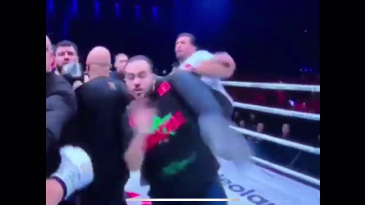 Jamal Ben saddik tried to kick Rico Verhoeven after his win