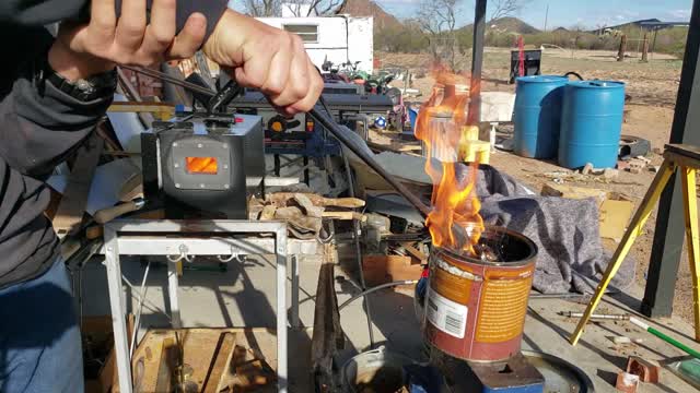 FORGING A KNIFE BY HAND!!