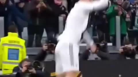 Cristiano ronaldo. Jump celebration