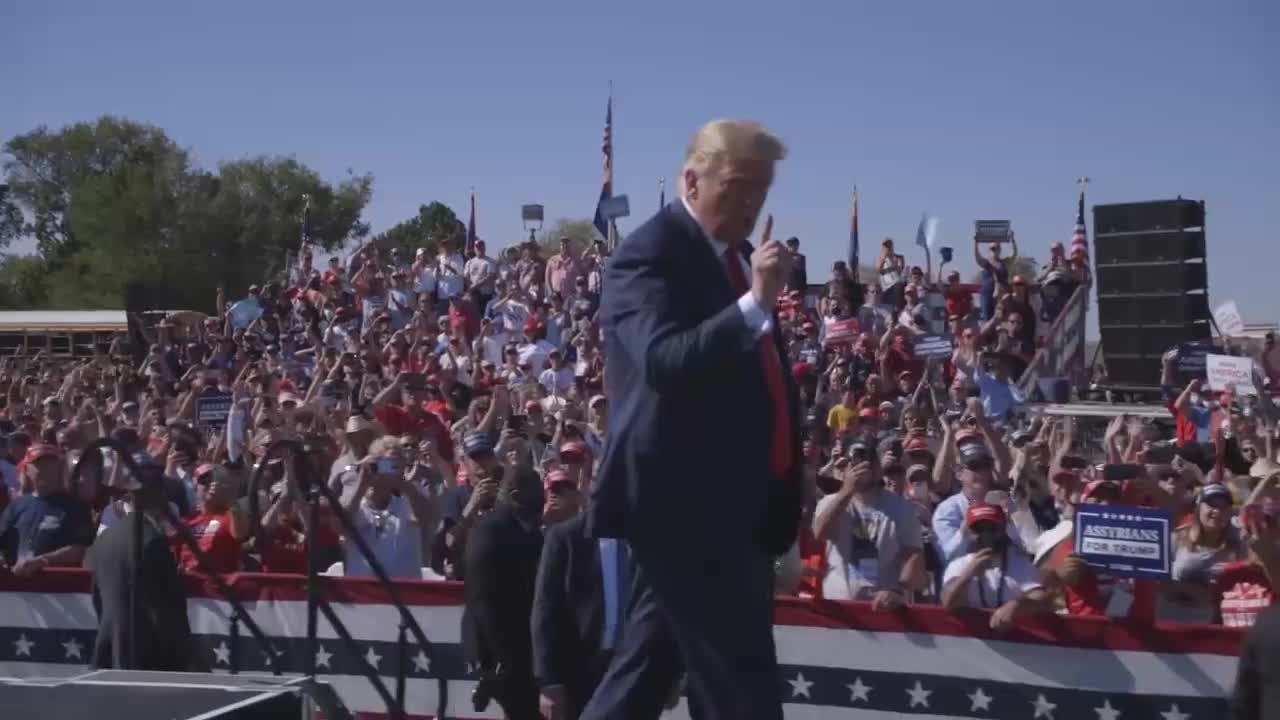 Music Video BOOGIE With TRUMP!