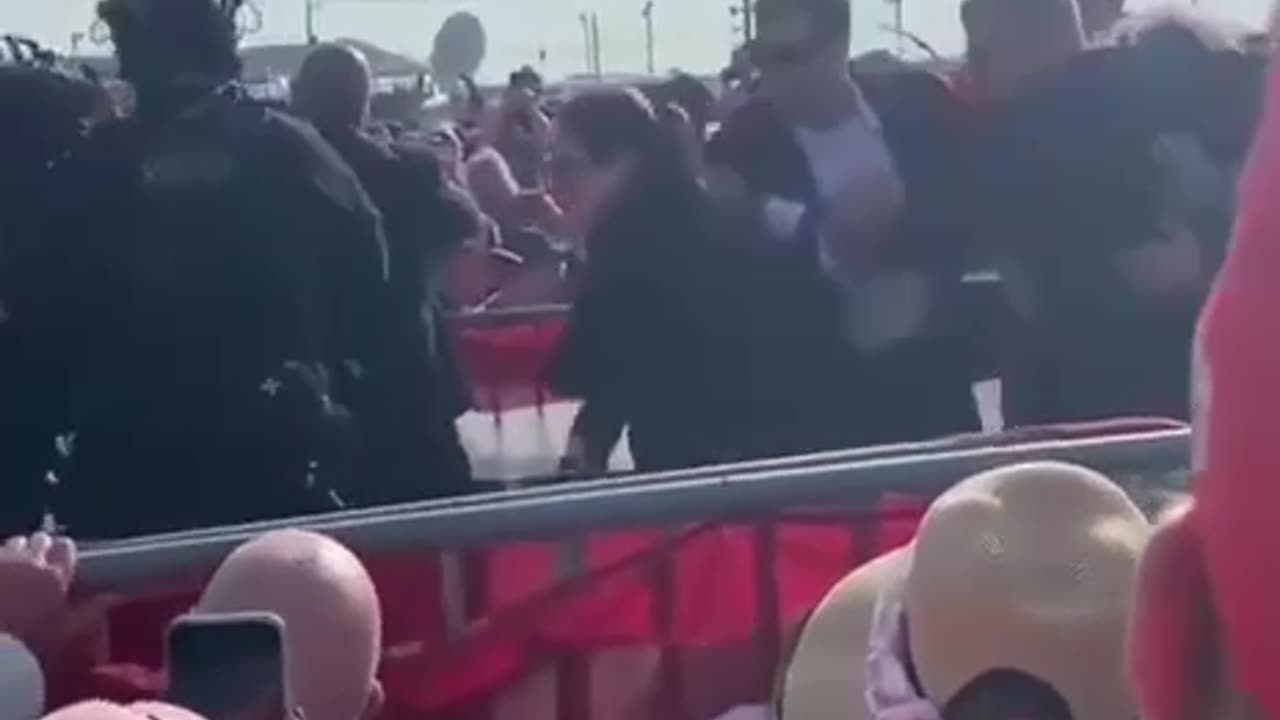 Video of the assassination attempt on Trump from a different angle
