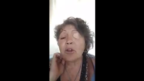 Afectada por las timo vacunas covid y la desatención sanitaria