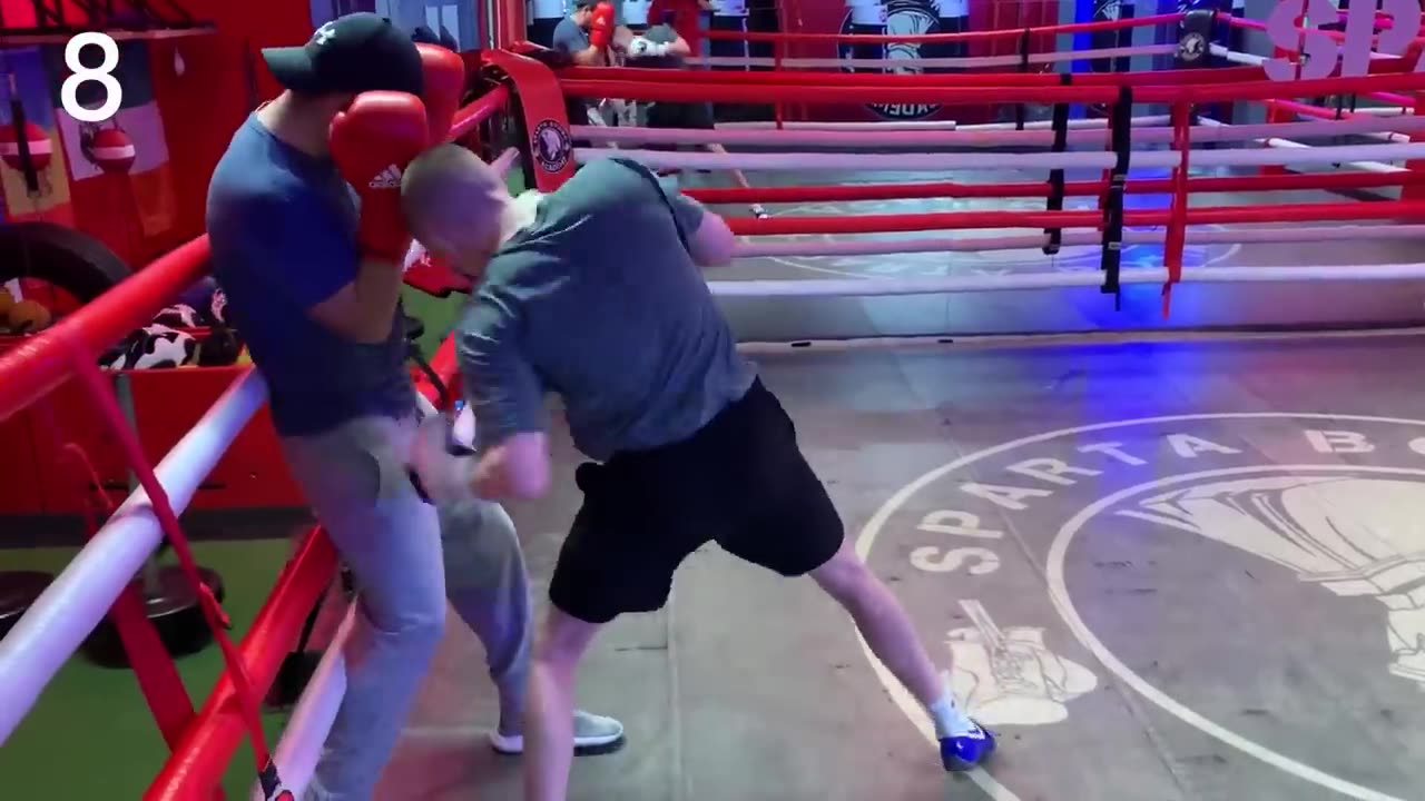 27 Traps and Tricks in Boxing