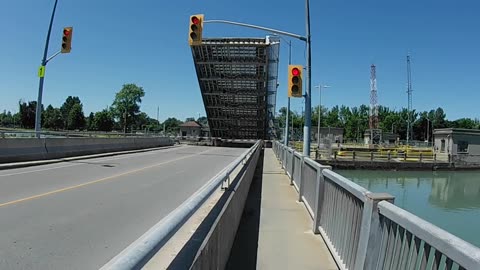 Welland Canal Lock 1 Bridge Lowering