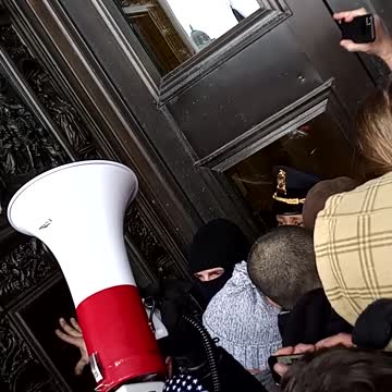 East side continued. V4