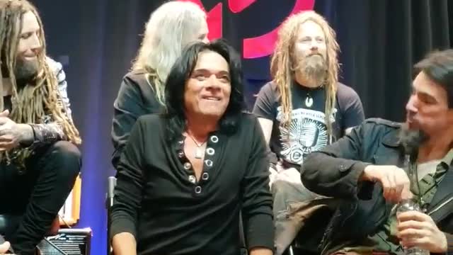 Replay Q & A Introductions With Metal Stars