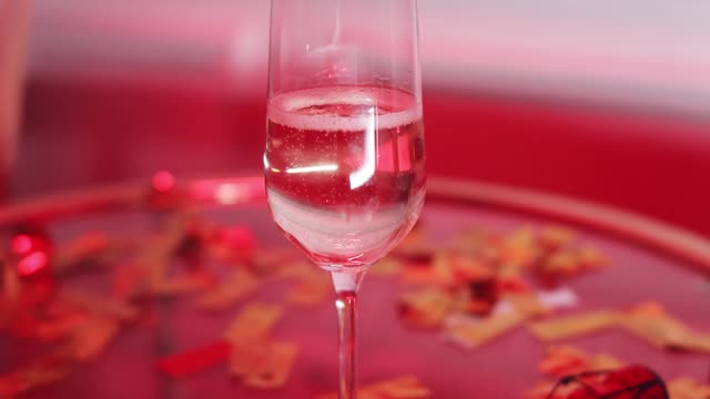 Video Of Person Pouring Champagne