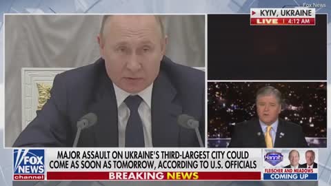 Sean Hannity says on Fox News live that Putin "lost the right to life" Cut off the head of a snake.