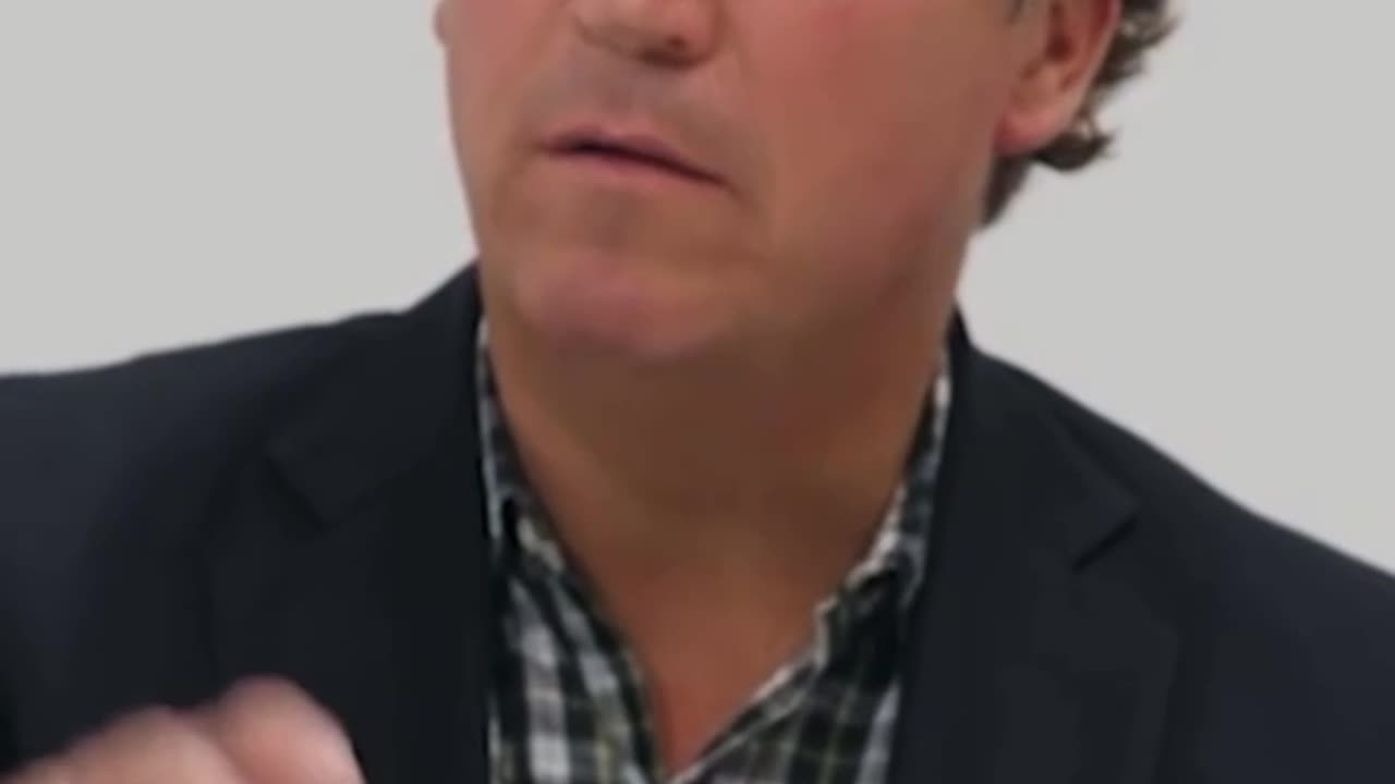 ELON DOESNT BELIEVE IN 👽 ALIENS?