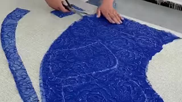 Turning a worn out dress into a beautiful handbag 👜