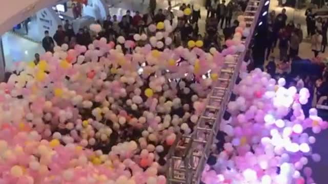 Wedding ballon