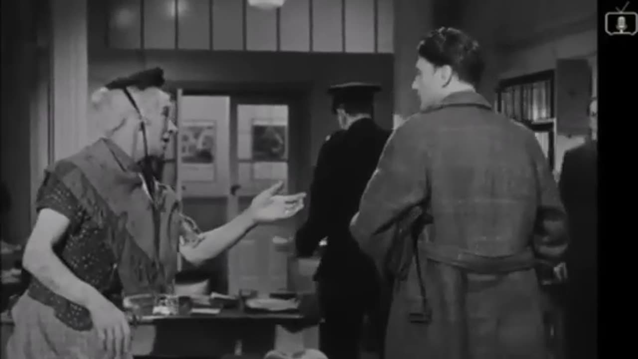 'Old Mother Riley Detective comedy film (1943)