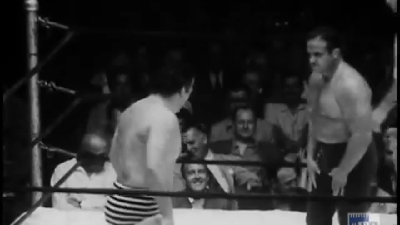 (1956.09.14) Angelo Poffo vs The Mighty Atlas - Wrestling from Chicago