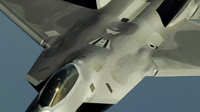 F-35 Opening Intake/Exhaust Doors For V/STOL System