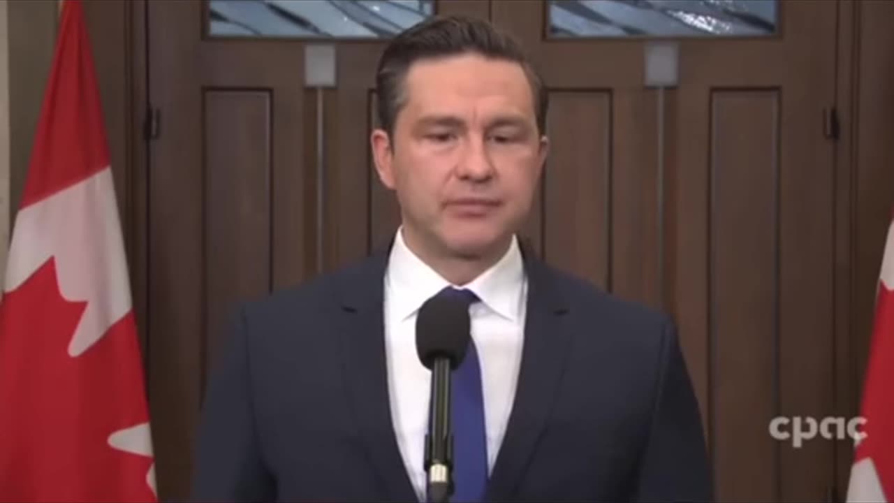 Pierre Poilievre DESTROYS Woke Mainstream Reporter