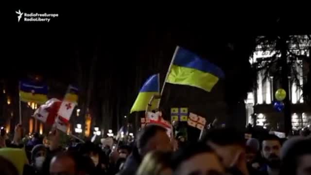 Thousands of Georgians protest Russia's invasion of Ukraine