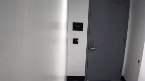 6144RHOBG2G201ABStairwayLobbyEntry_2021-01-06_21h00min03s193ms.mp4