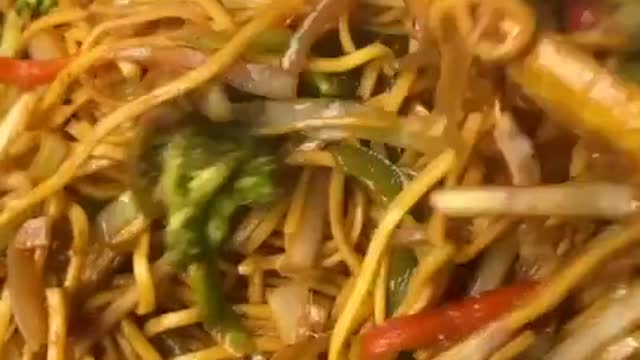 Chinese Noodles yummy food 2022