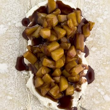 Apple Puff Pastry Braid