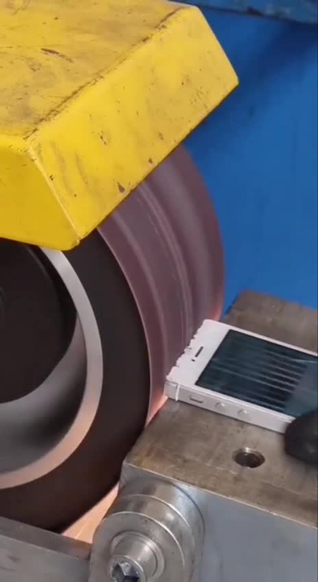 Want to erase data ftom your phone? Here’s how to … 😂