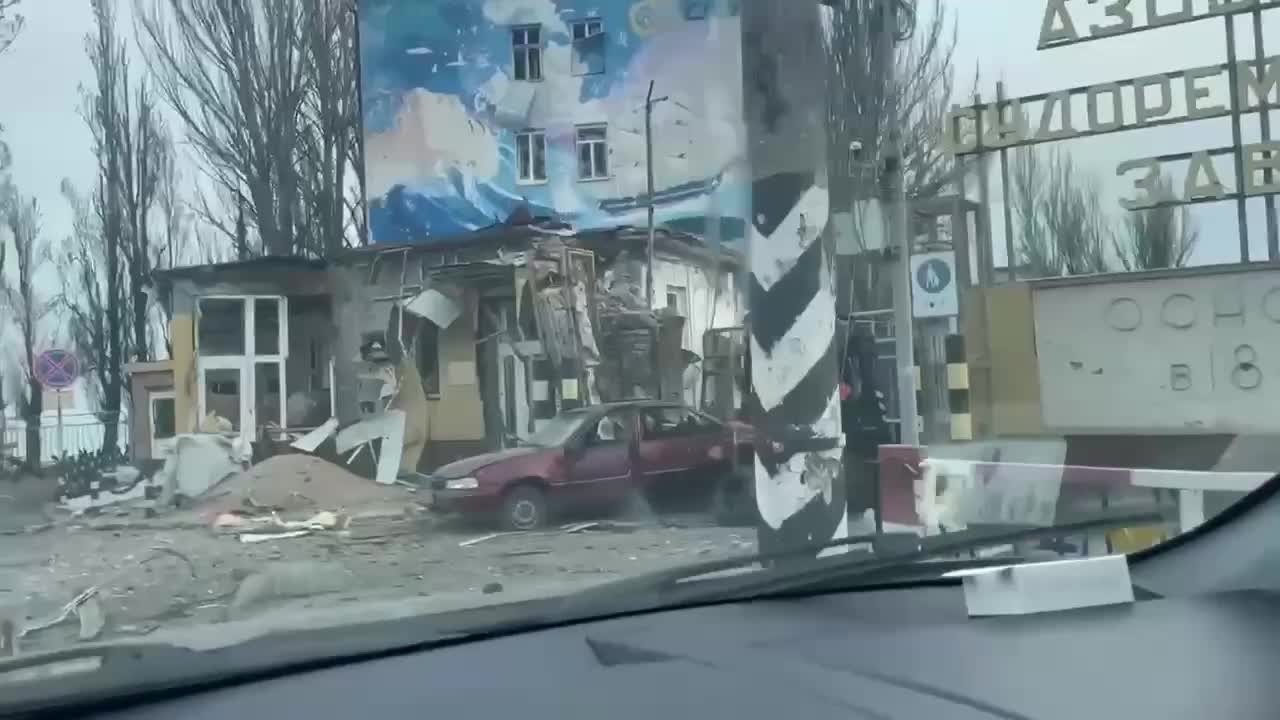 Invaders destroyed the oldest enterprise in Mariupol
