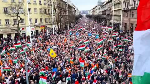 Tens of Thousands of Hungarians Rally in Support of Prime Minister Orban (Populist) in Budapest