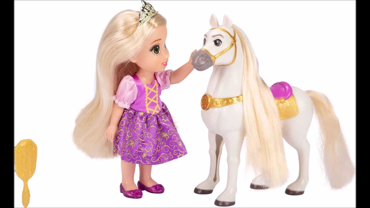 Disney Princess Rapunzel Doll & Maximus Petite Gift Set . Maximus includes rooted hair and a clip for doll support Rapunzel is dressed in her iconic full fashion dress Includes Rapunzel Doll with Outfit, Maximus Figure & Hair Brush . Disney Princ