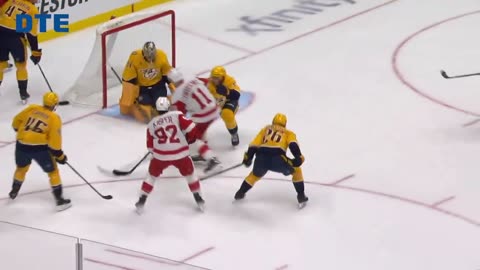 Detroit Red Wings - Marco Kasper picks up his first NHL point on a Tarasenko game-tying goal 🙌