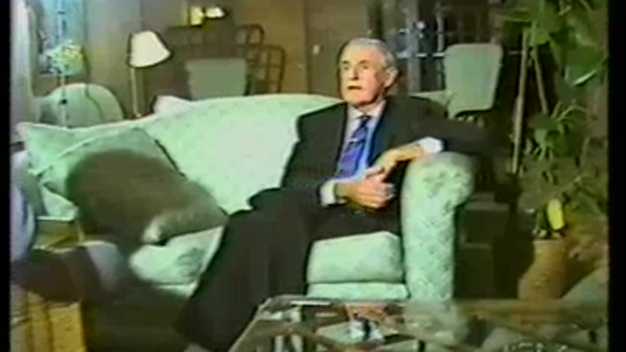 Candid footage of Timothy Leary