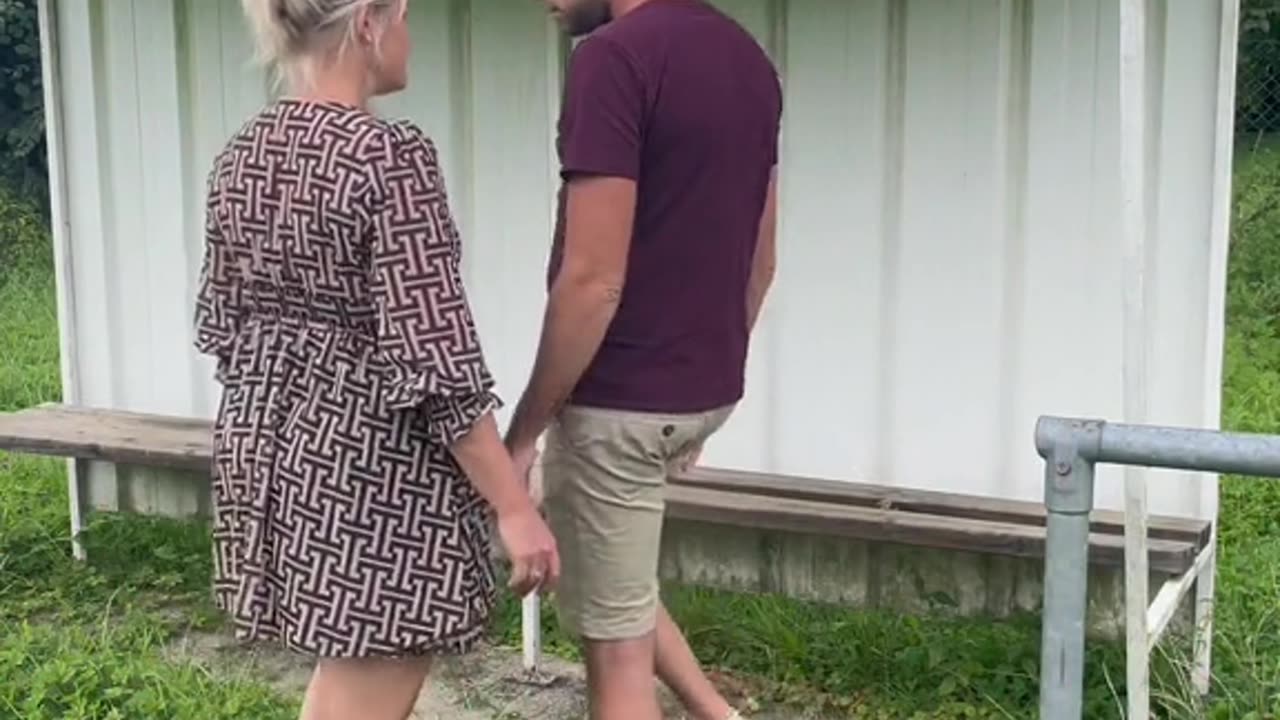#comedia #couplecomedy #tiktokcomedy #jeremlaura_ #foryou (50)