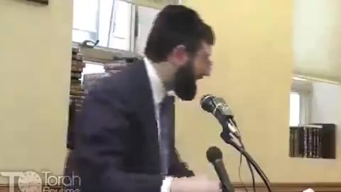 Rabbi says: 'Christians will worship us jews.. We start wars and call them to clean it up'..