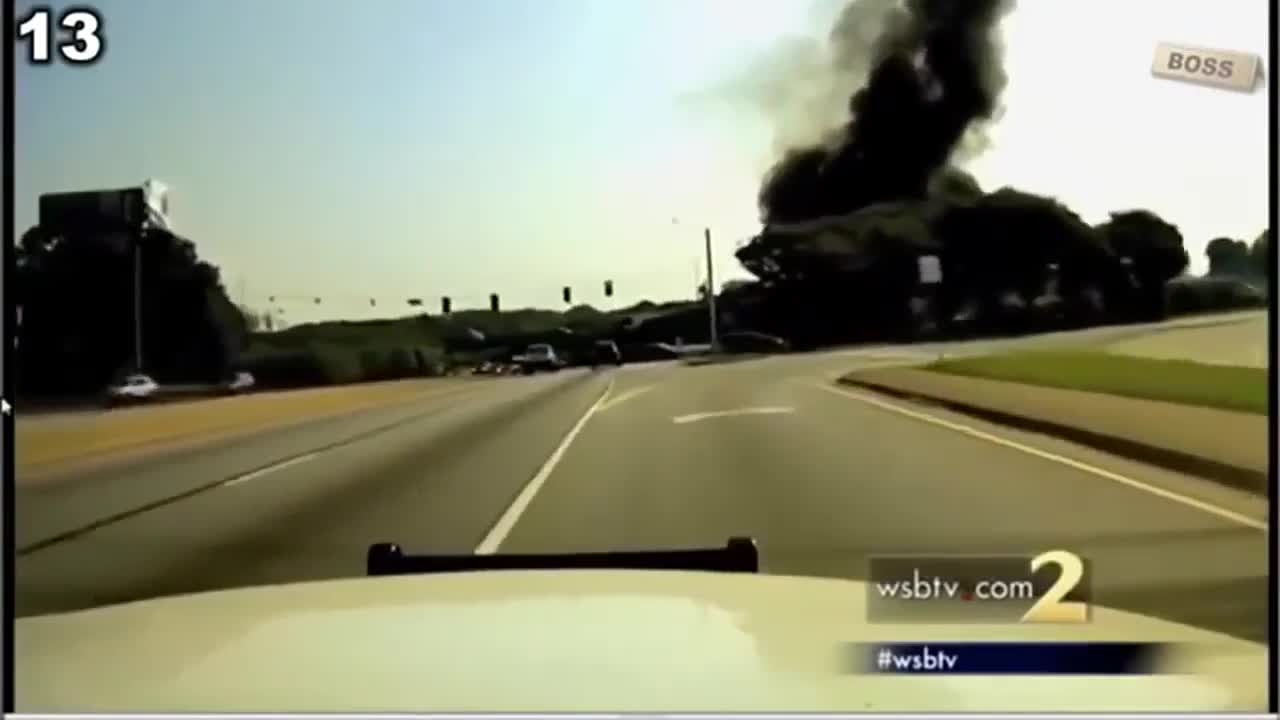 You won't be able to take a plane after watching this
