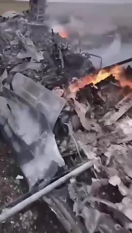 A RUSSIAN FIGHTER PLANE IS ON FIRE, WAS SHOT DOWN BY UKRAINNIAN TROOPS IN NIKOLAEV!🔥💥