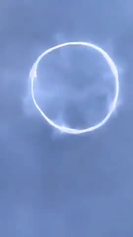 Italy White Sky Ring