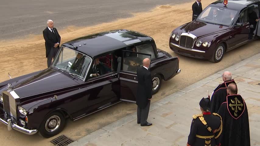 Kate and Royal Children Arrive for Funeral