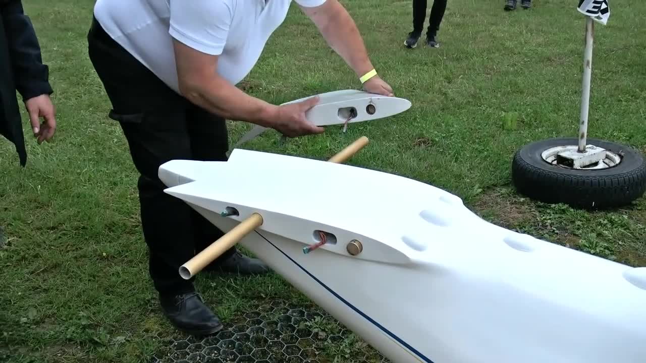 An impressive model of the plane